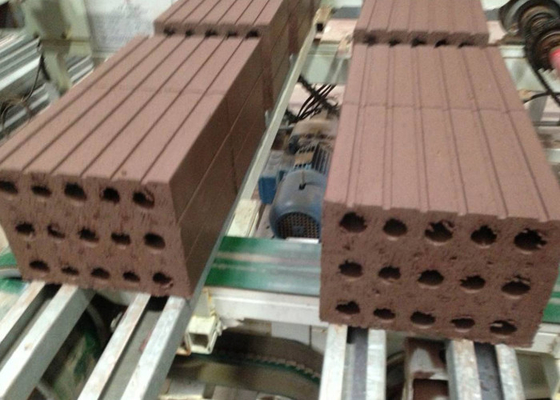 QTQD-1型モデル粘土レンガ切断機、長さ1254mm、最大切断高さ300mm、精密なレンガ壁切断用