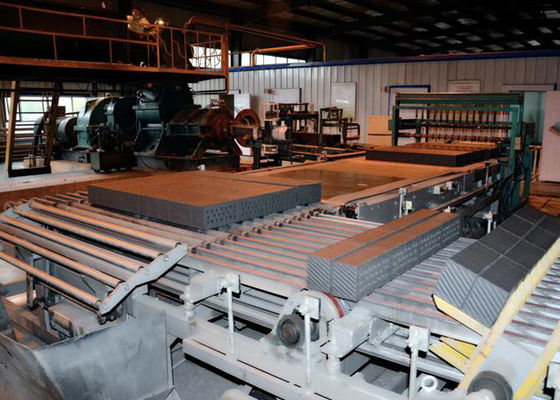 高出力効率の赤いレンガを作る機械 建設材料の生産のための先進技術