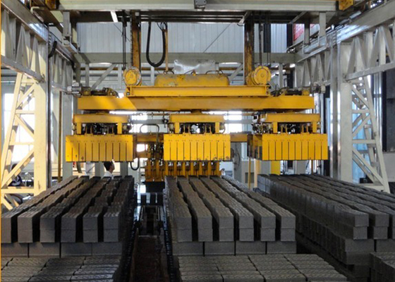 フル オートマチックの粘土の煉瓦作成のための機械を積み重ねる 9.5kVa ロボット