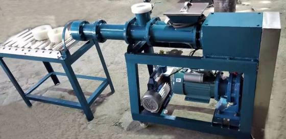 研究室のための 2 トン/H 陶器真空押出機粘土レンガ