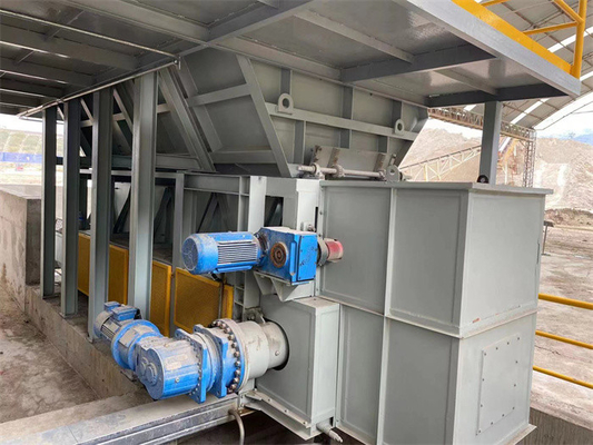 7.5kWの電力を持つフルオートマティック粘土レンガ制作プロジェクトプレートフィッダーマシン
