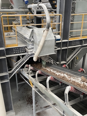 ベントナイト生産工場用ベントナイト二重脂肪混合機